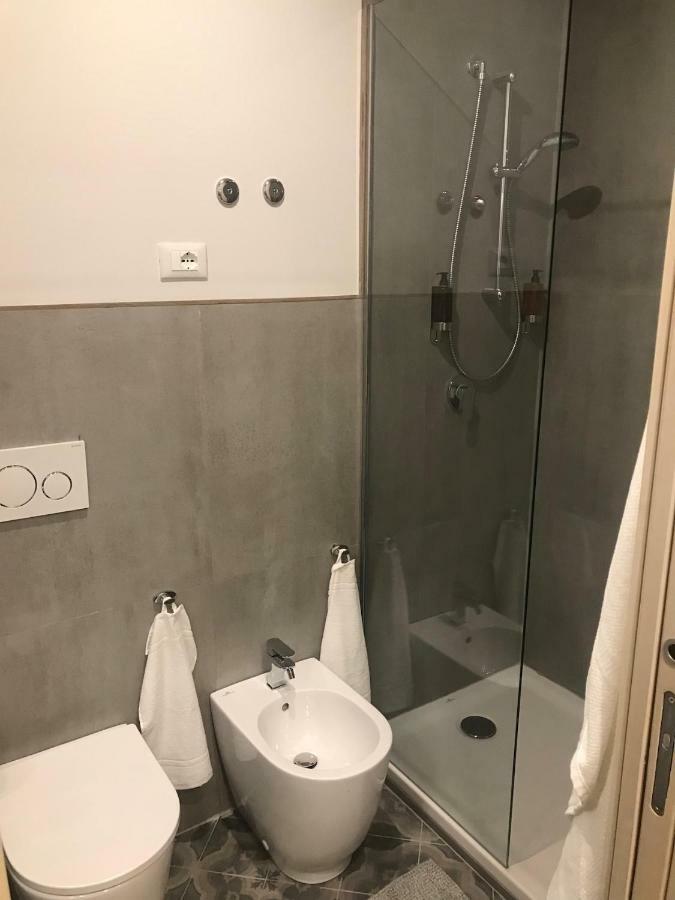 Vuciata Apartments Катания Экстерьер фото
